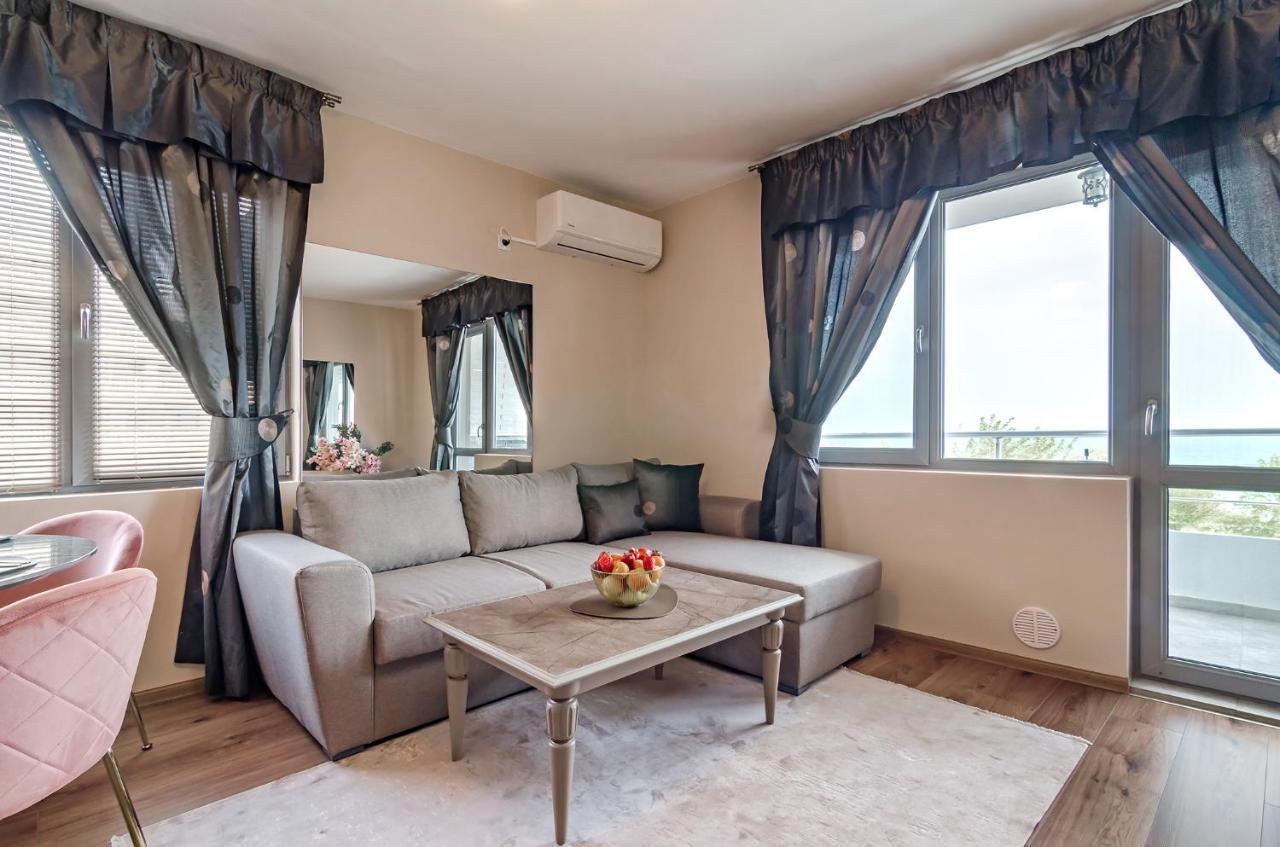 Апартаменти Ивайло / Ivaylo Apartments ブルガス エクステリア 写真