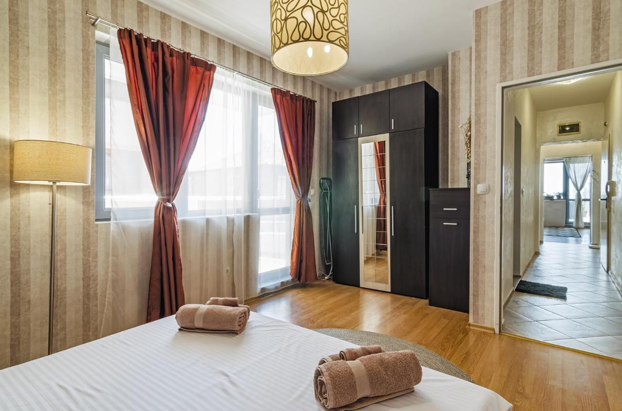 Апартаменти Ивайло / Ivaylo Apartments ブルガス エクステリア 写真